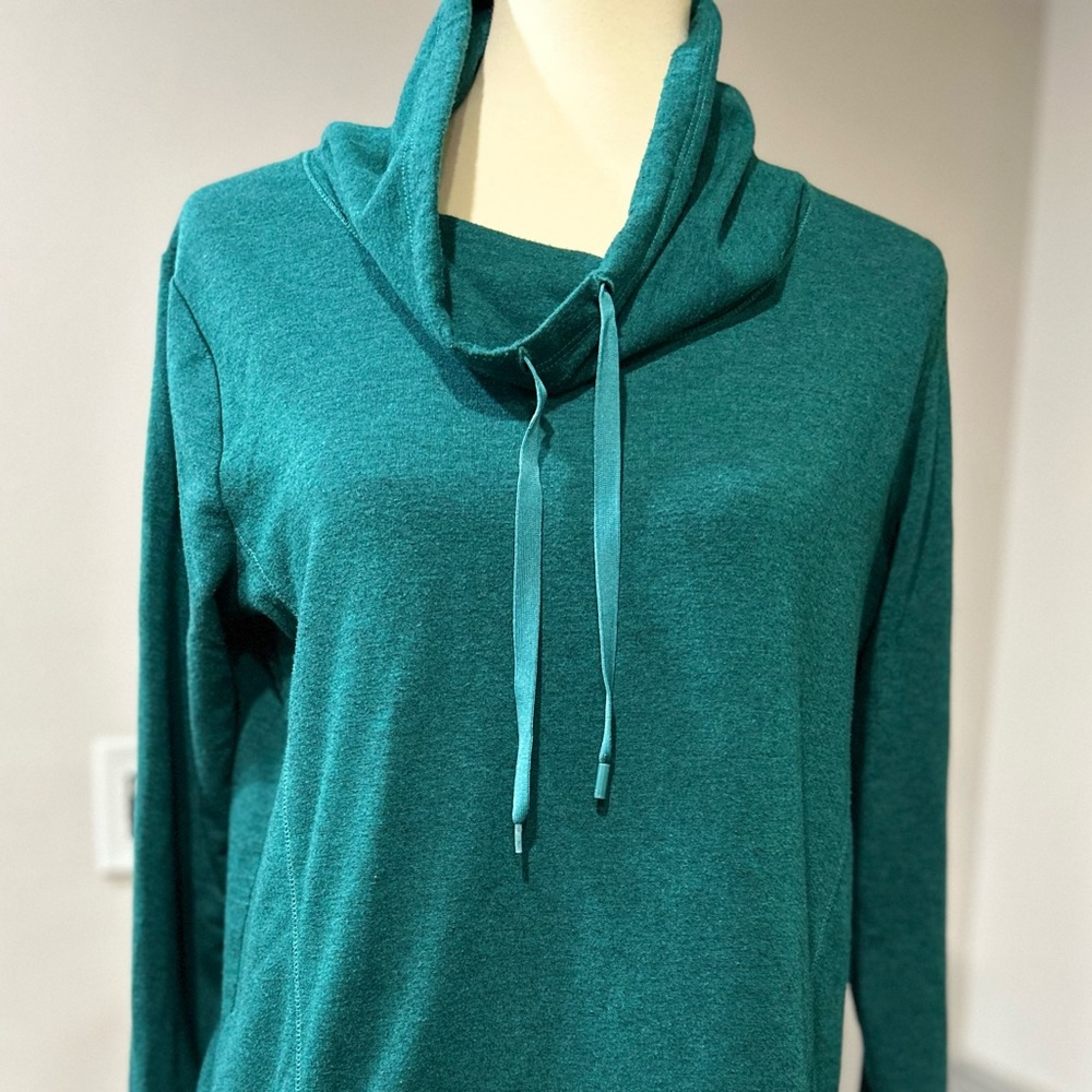 Eddie Bauer cowl neck